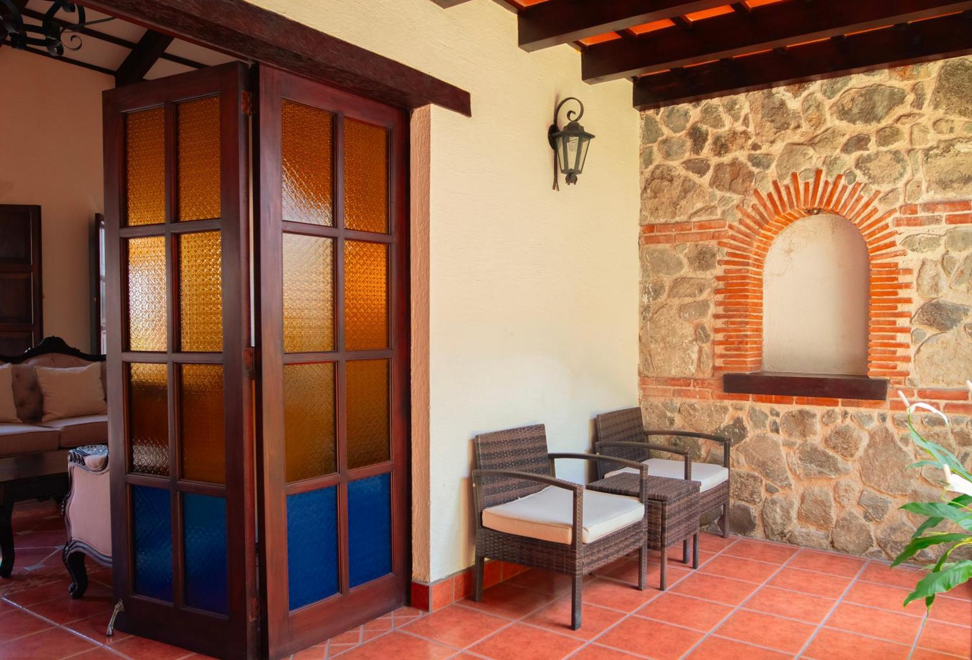 Palacio Del Conquistador San Cristobal El Bajo Ngoại thất bức ảnh
